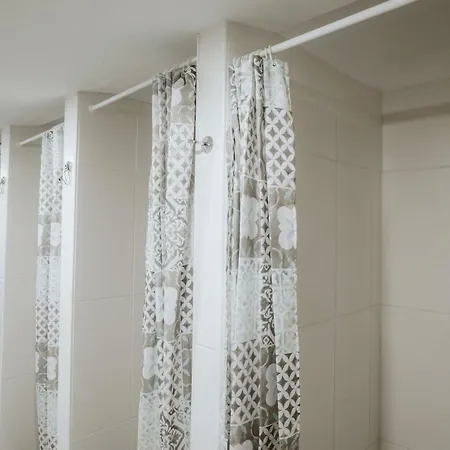 New! Metro Hostel *